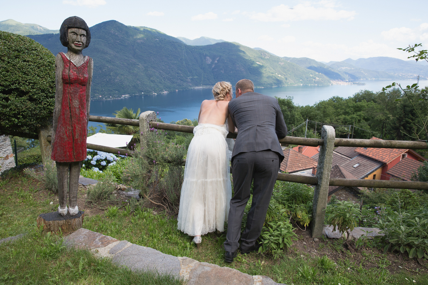 a destination wedding on Lake Maggiore