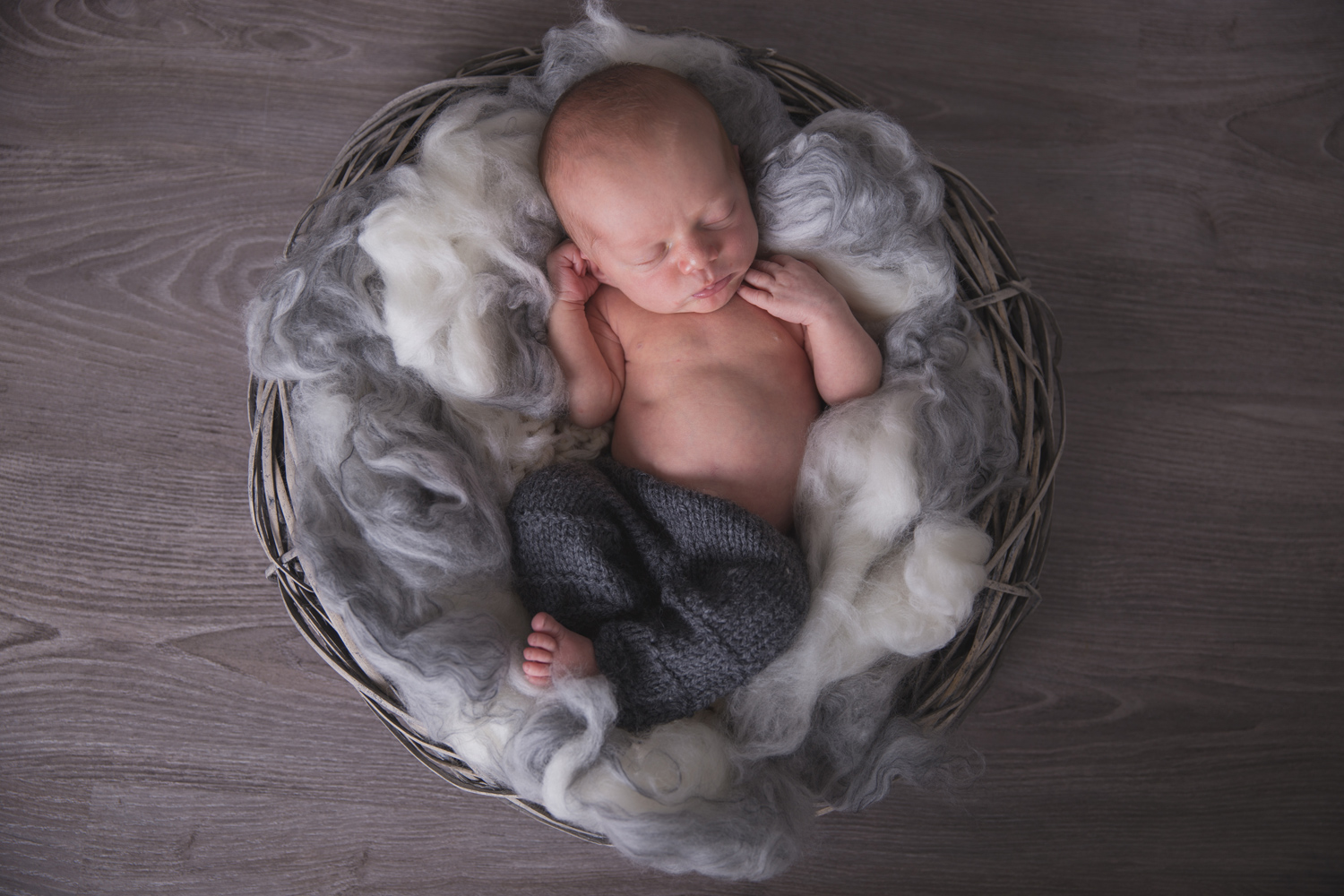 newborn session sweet memories
