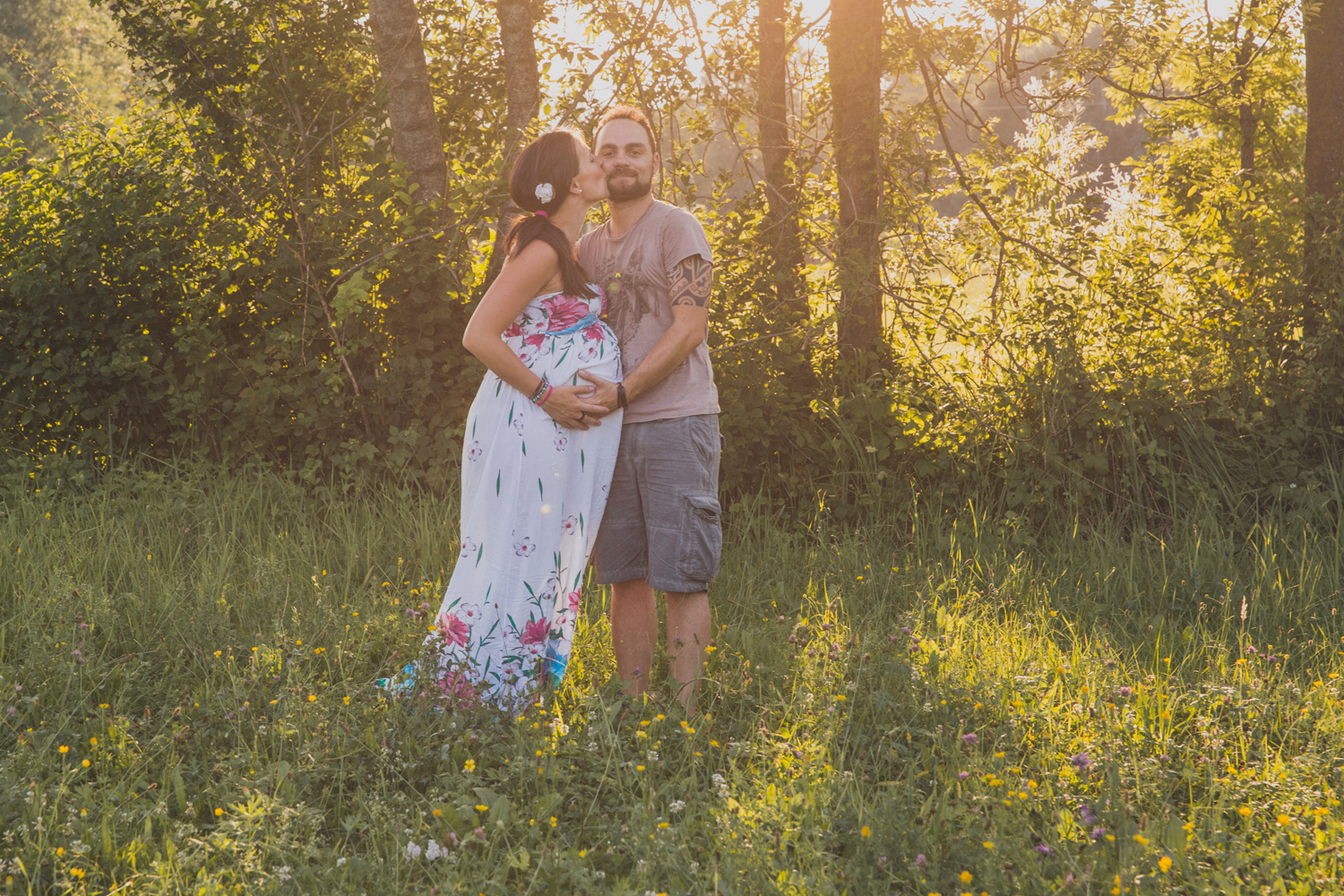 pregnancy session sweet memories