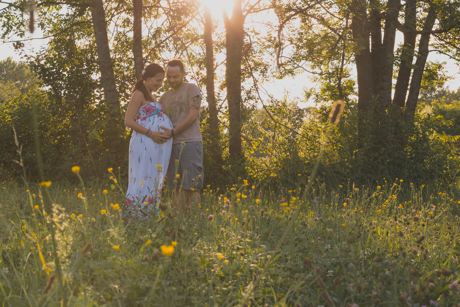 pregnancy session sweet memories