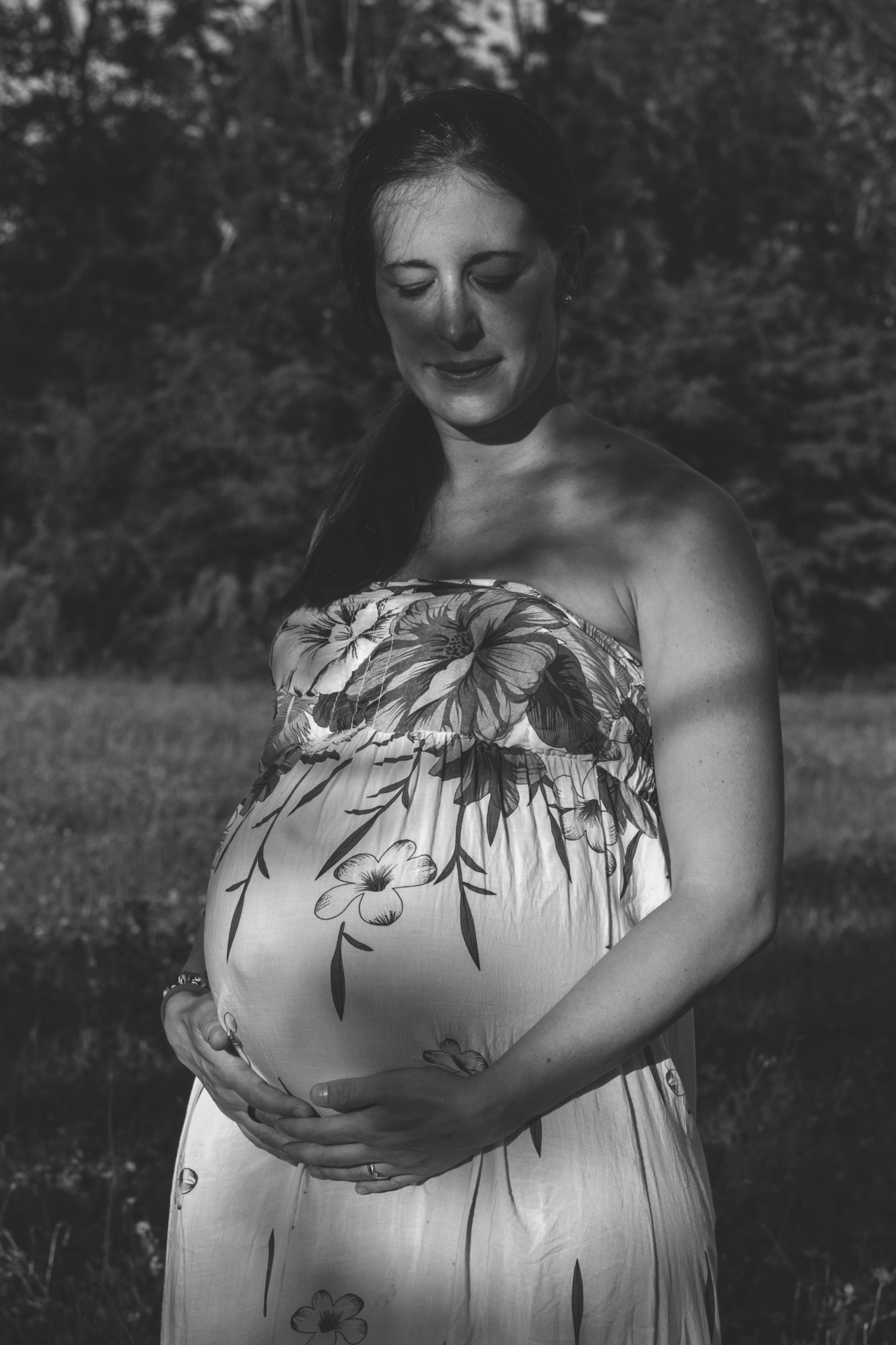 pregnancy session sweet memories
