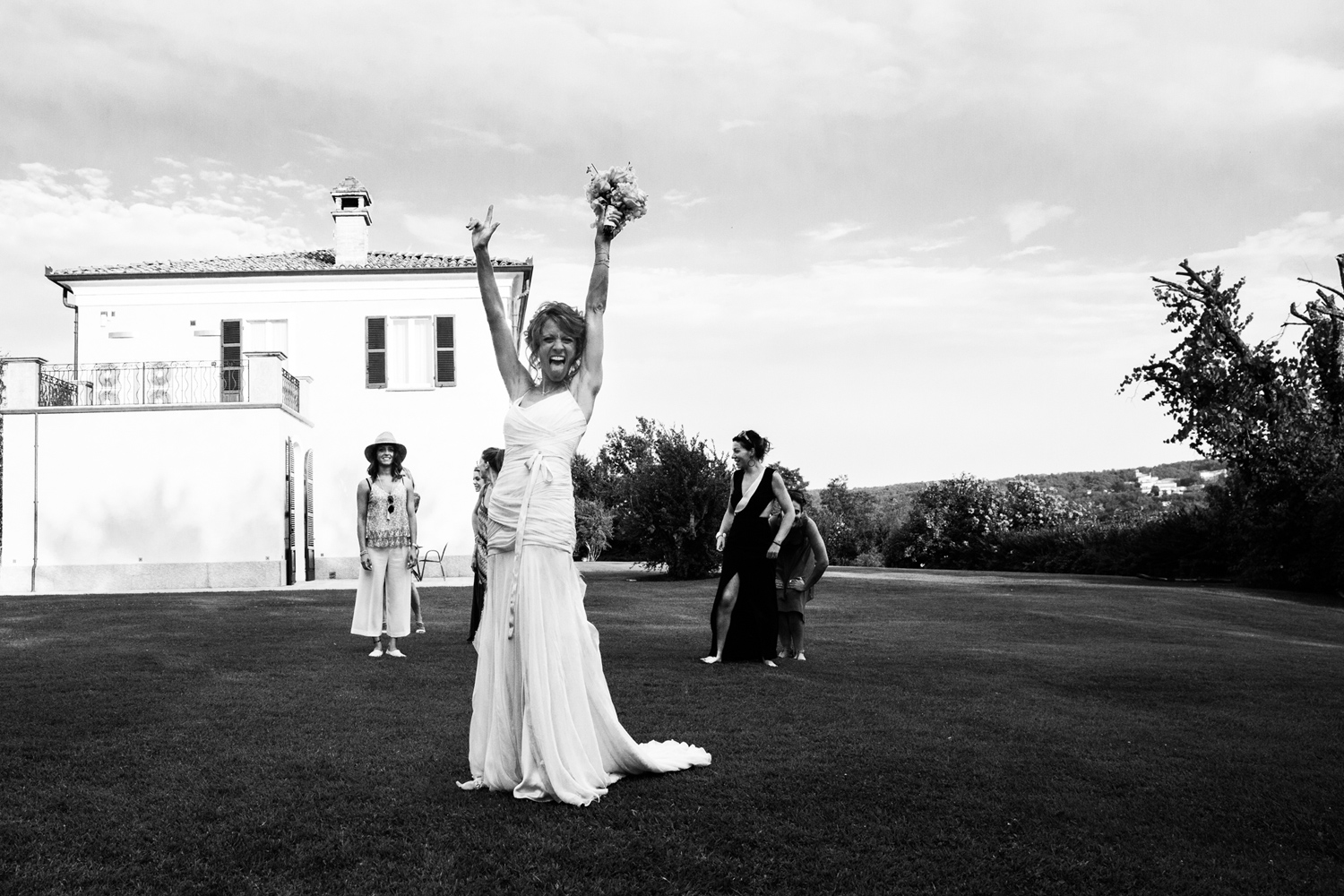 a wonderful rock'n'roll wedding full of love and lust for life