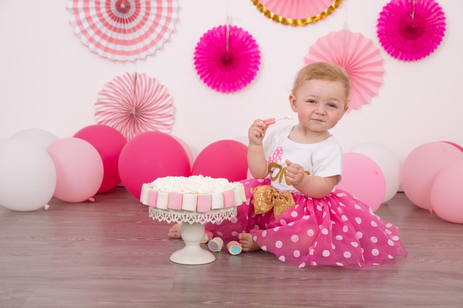 SMASHING CAKE